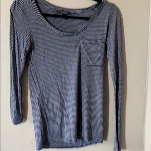 Striped long sleeve t-shirt